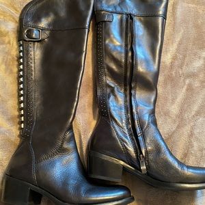 Vince Camino leather boots